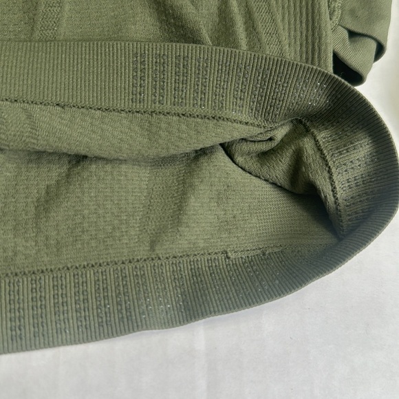 Athleta Nylon Olive Green Women’s Long Sleeve Stretch Top Size XLarge - Picture 11 of 11